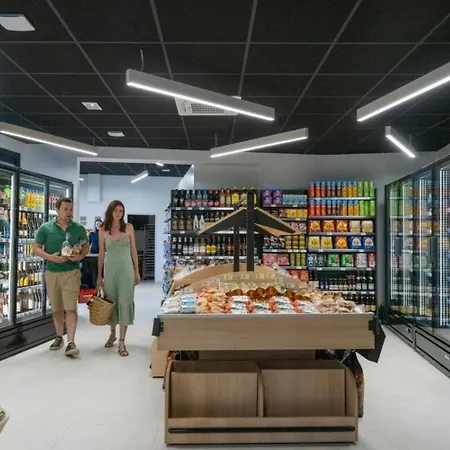 Camping 4p 2bdrms Aircon *